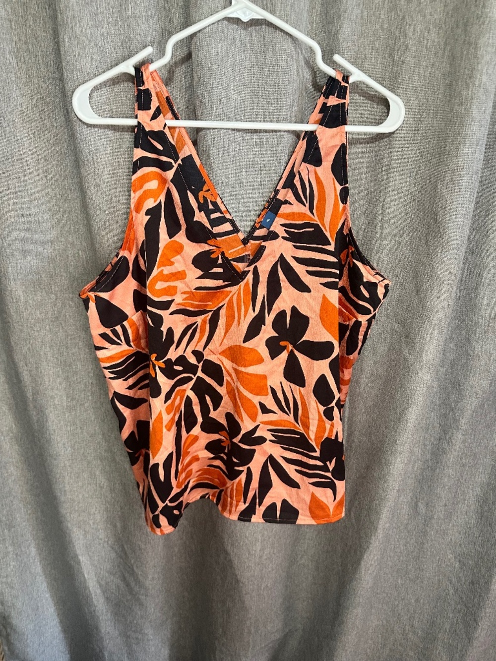 Old Navy Tropical Palm Leaf V-Neck Satin Swing Tank Top Orange Black - XL